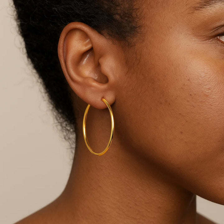 14k Yellow Gold Polished Hoop Earrings (2x25 mm)