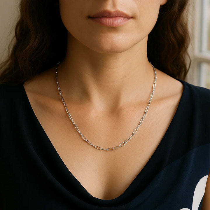 14K White Gold Paperclip Chain (2.50 mm)