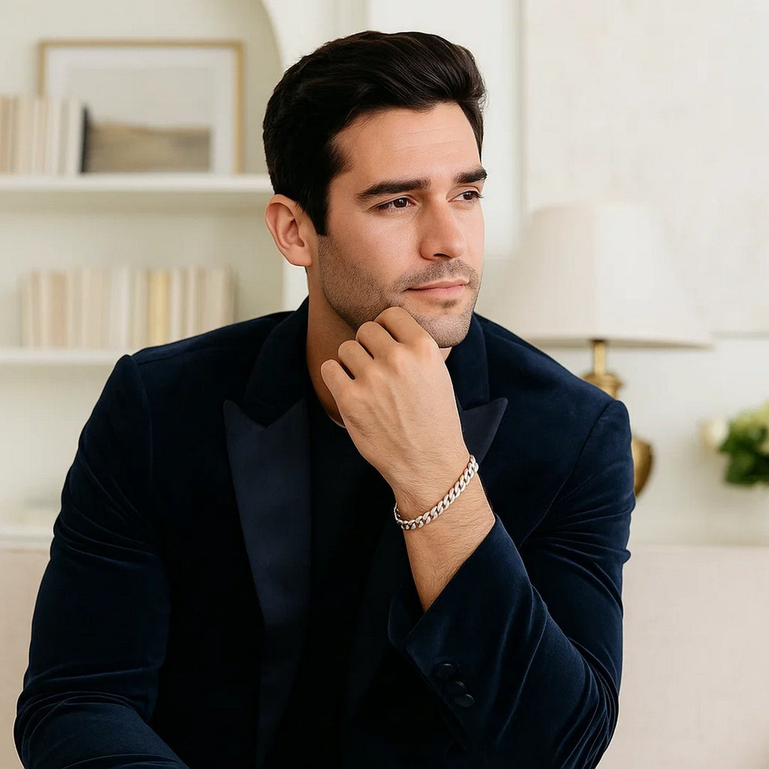 14k White Gold Solid Curb Bracelet (5.70 mm)