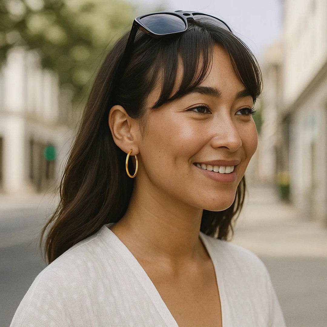 14k Yellow Gold Polished Hoop Earrings (3x20mm)