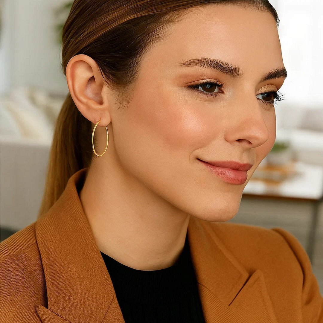 14k Yellow Gold Polished Hoop Earrings (1.5x30mm)